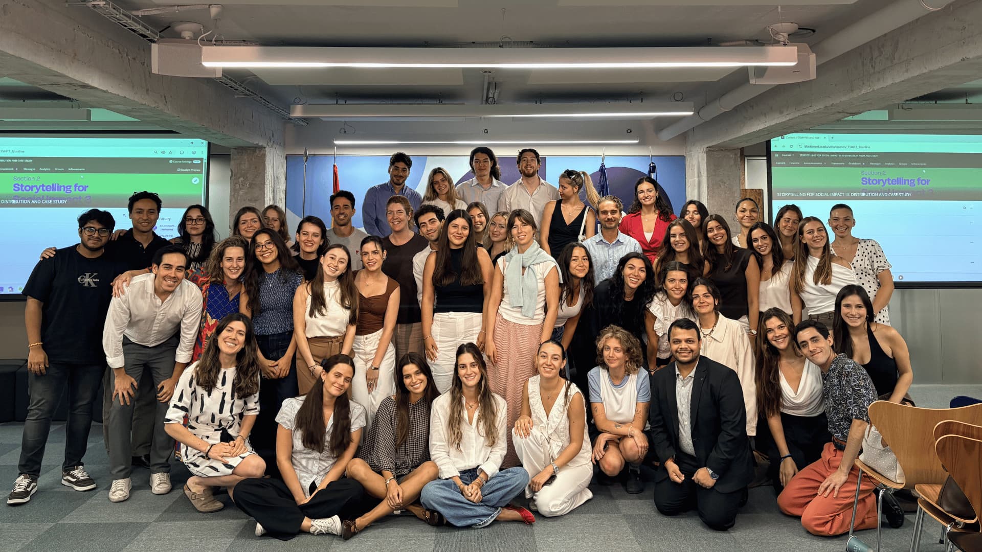 Estudiantes de Cerro Navia participaron de programa sobre uso consciente de la inteligencia artificial