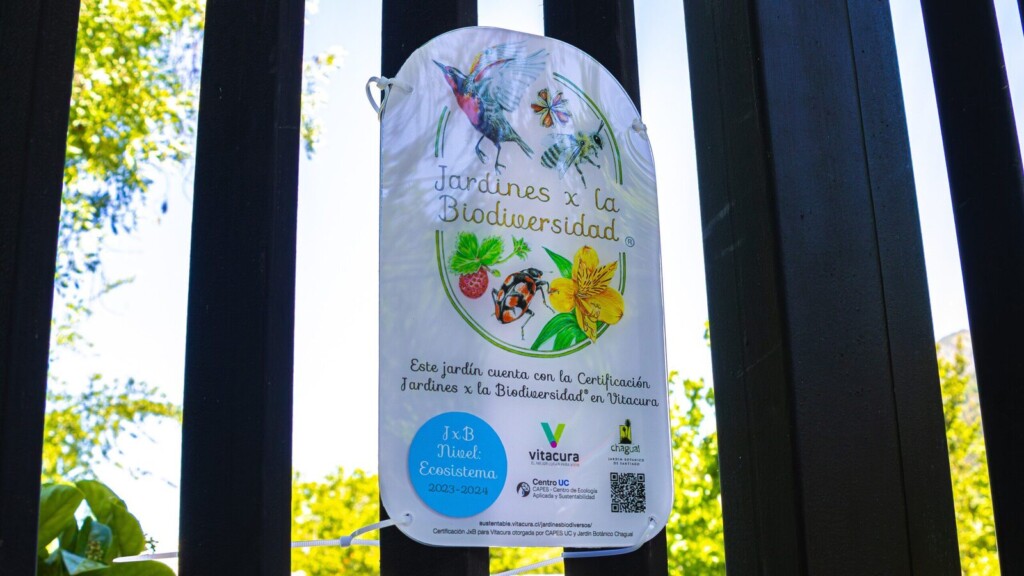 Vitacura impulsa jardines por la biodiversidad