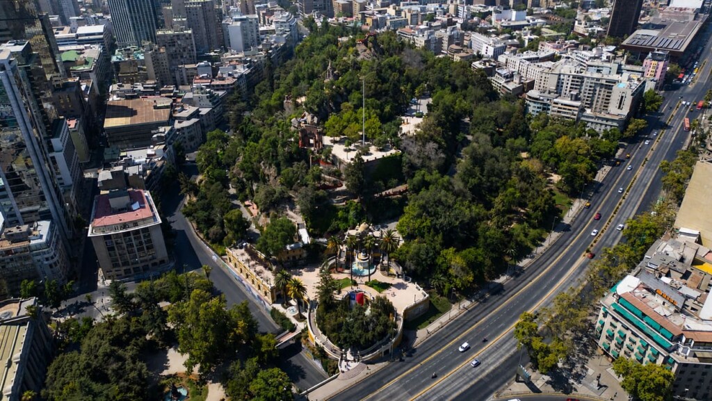 Día de los Cerros 2026 invita a subir y cuidar los cerros de Chile