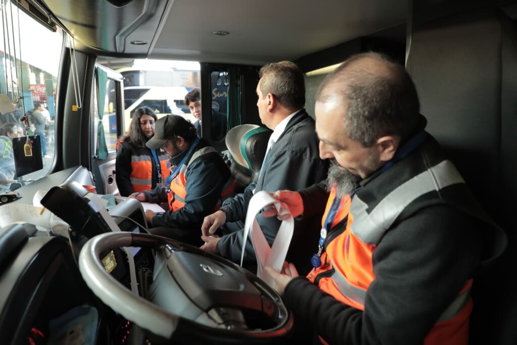 Dirección del Trabajo fiscaliza descanso de choferes de buses en Fiestas Patrias