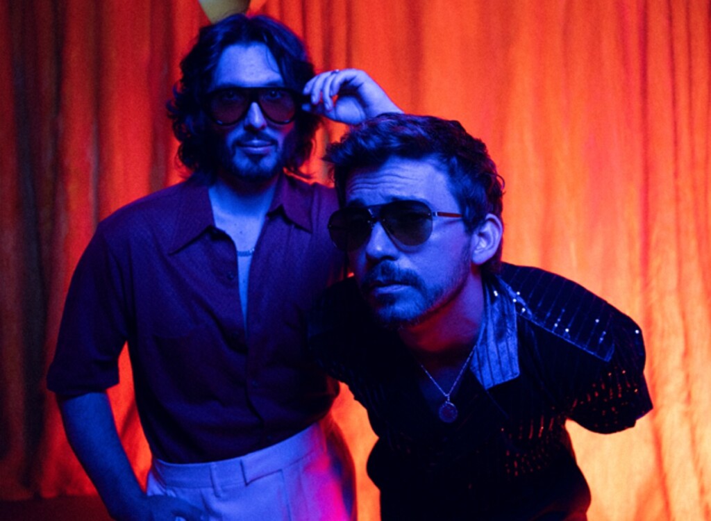 LAGOS presenta su nuevo álbum y confirma su regreso a Chile con “En La Noche Tour”
