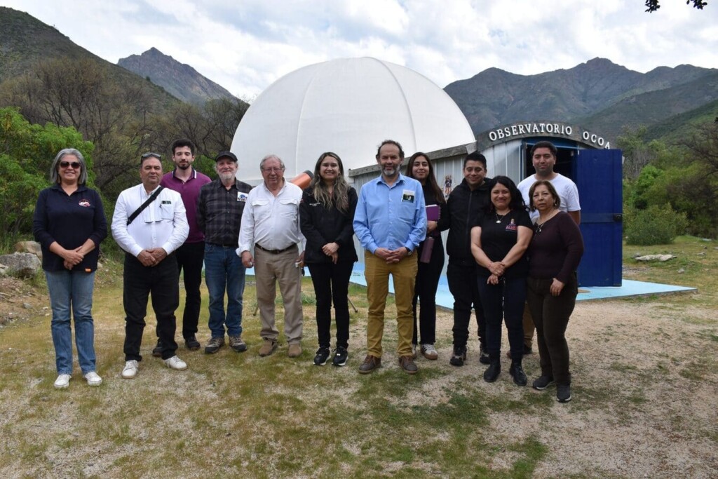 Alhué evalúa proyecto astronómico para sus estudiantes